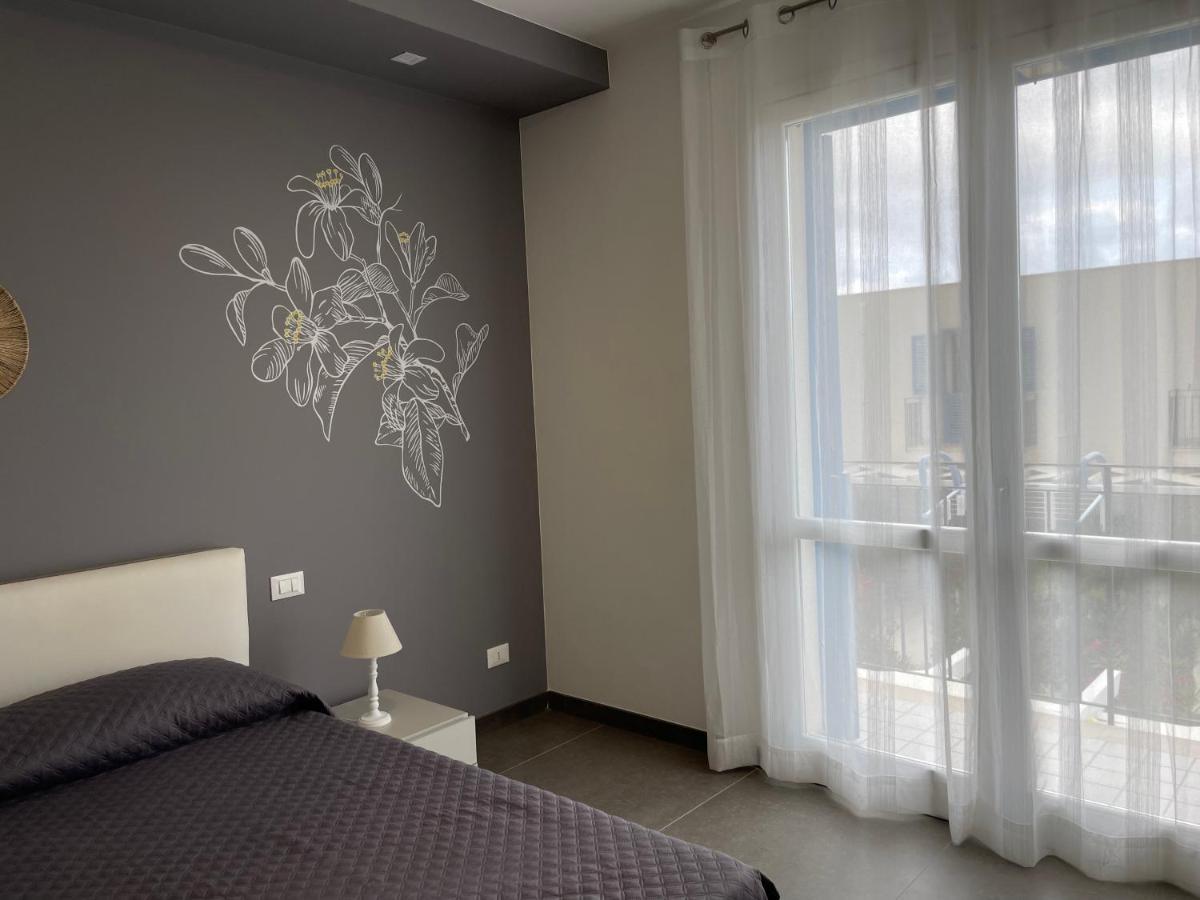 Cala Azzurra Macari Bed And Breakfast And Holidays House Buitenkant foto