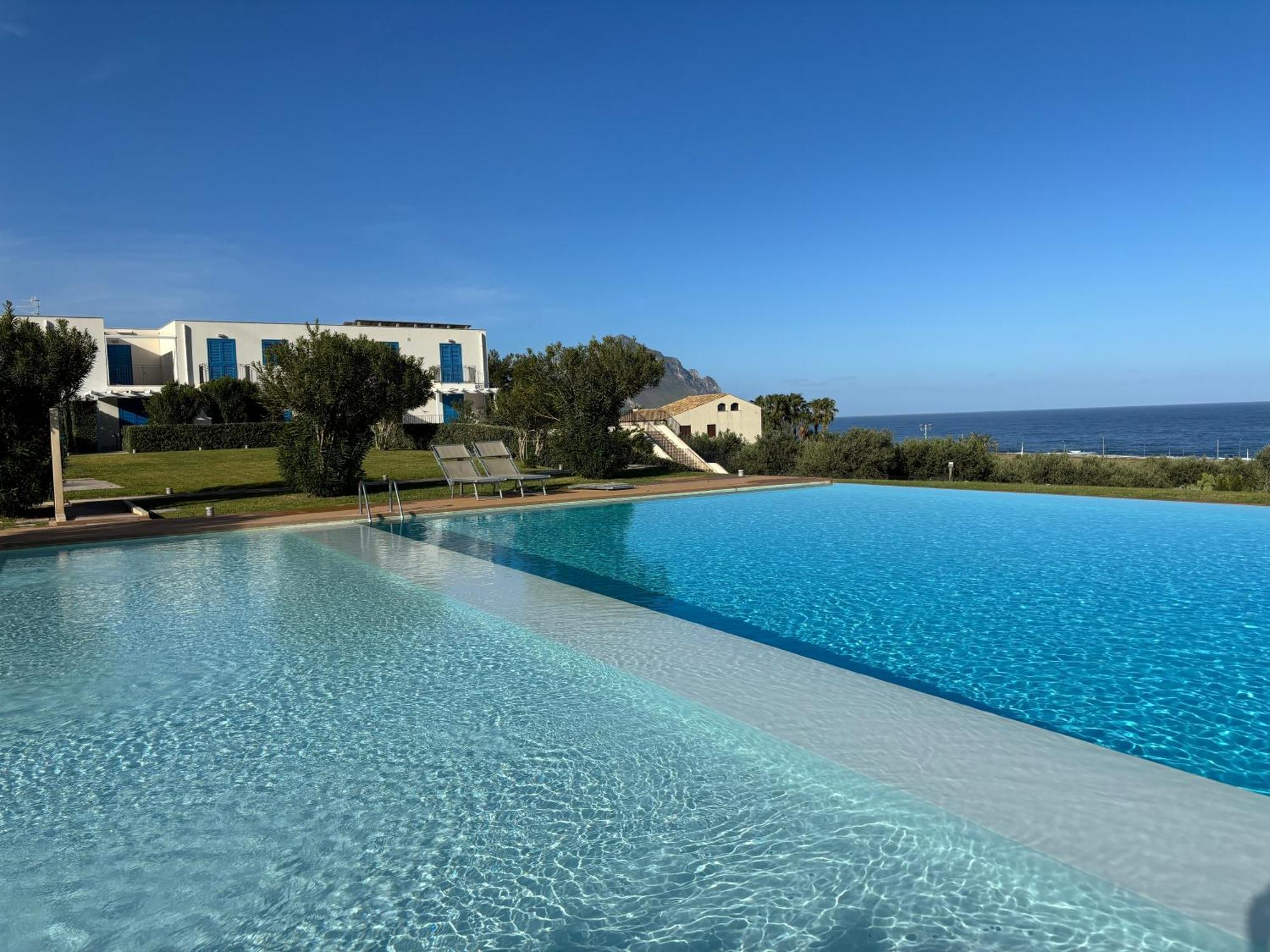 Cala Azzurra Macari Bed And Breakfast And Holidays House Buitenkant foto